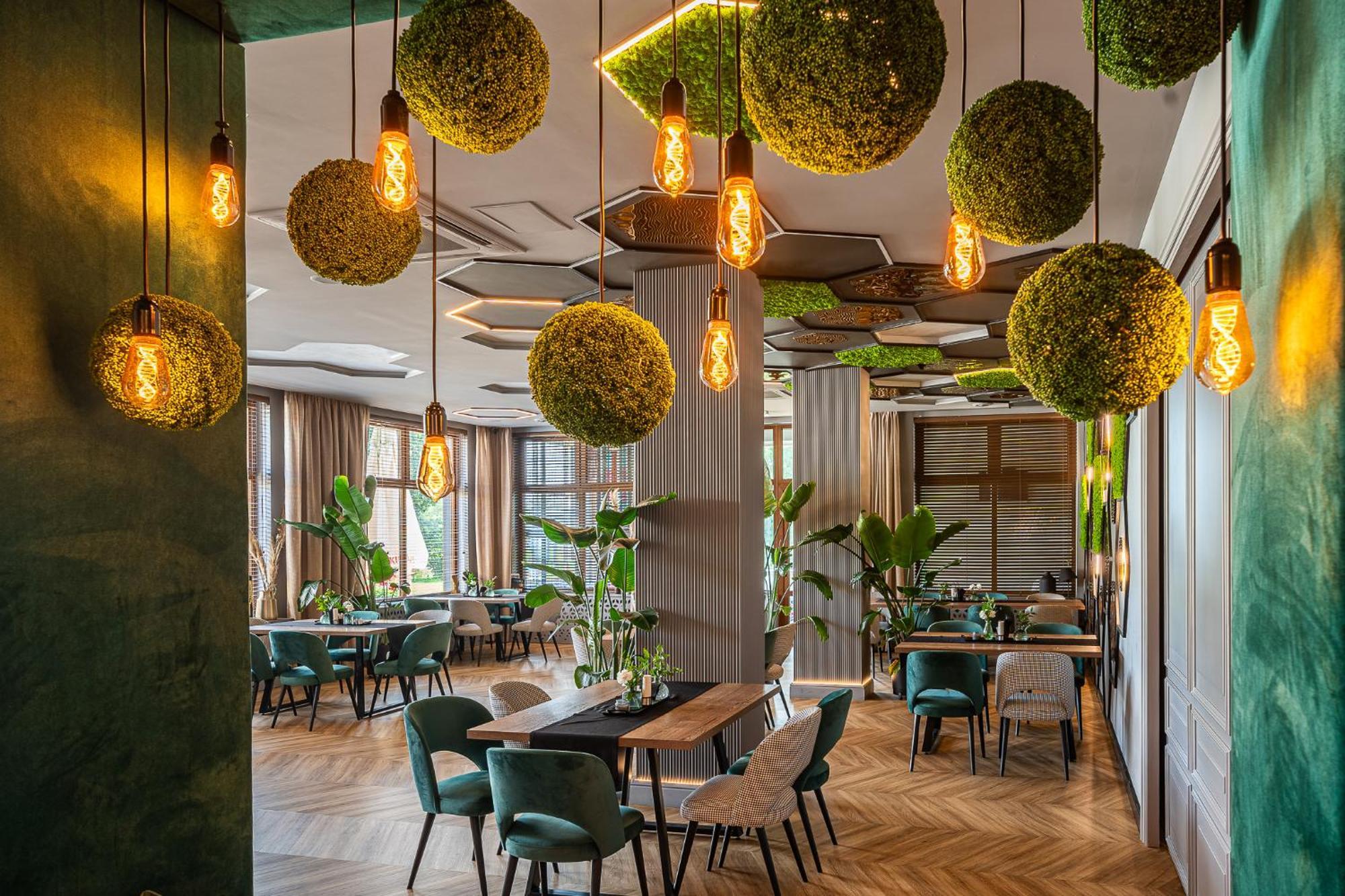 Hotel Cztery Pory Roku Głogów Małopolski Exterior foto