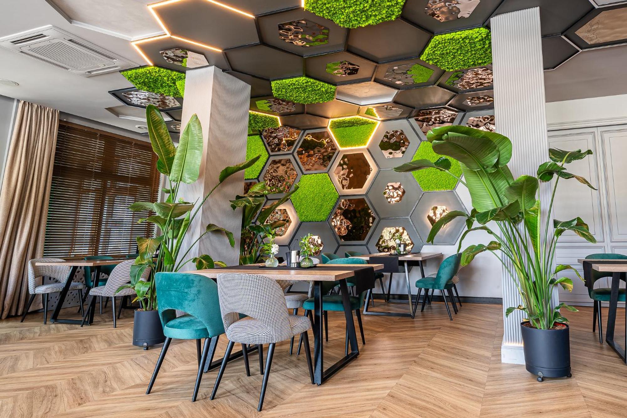 Hotel Cztery Pory Roku Głogów Małopolski Exterior foto